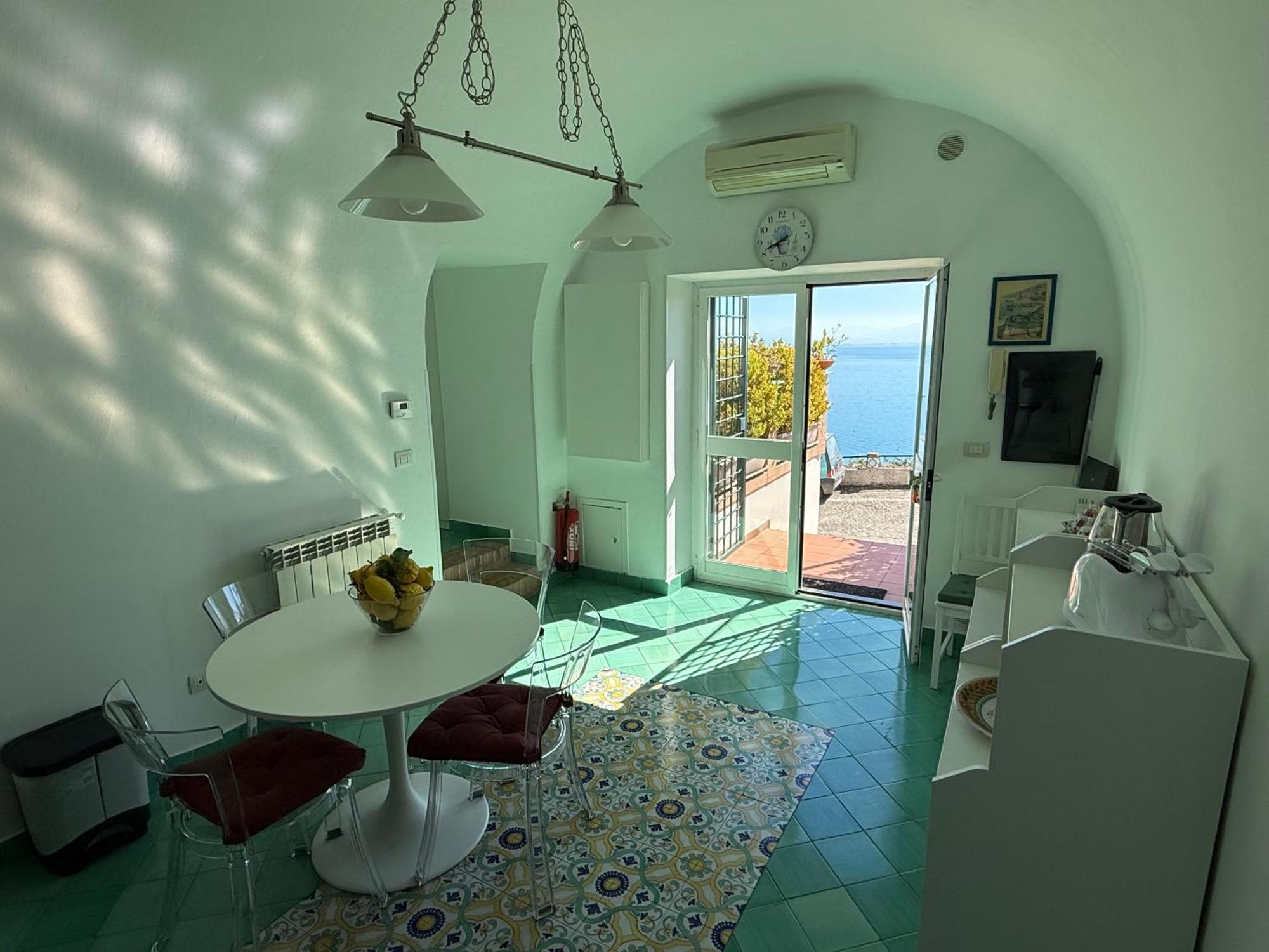 Casa Gabriella - Amalfi Coast - Free Parking - Full Sea View Villa Vietri sul Mare Exterior photo