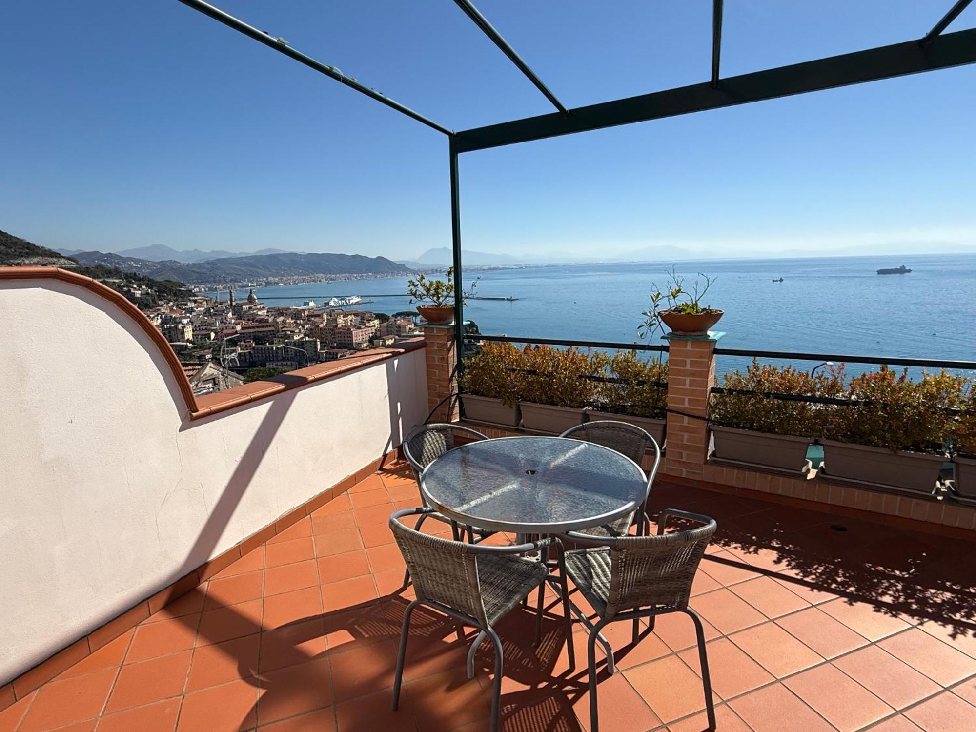 Casa Gabriella - Amalfi Coast - Free Parking - Full Sea View Villa Vietri sul Mare Exterior photo